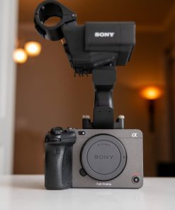 Sony FX3 Full-Frame Excellent Condition + Handle Unit