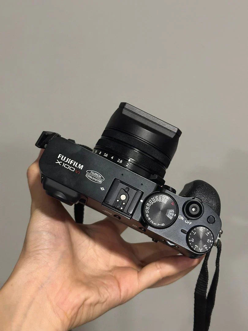 Fujifilm X100VI (black) + accessories - Image 5