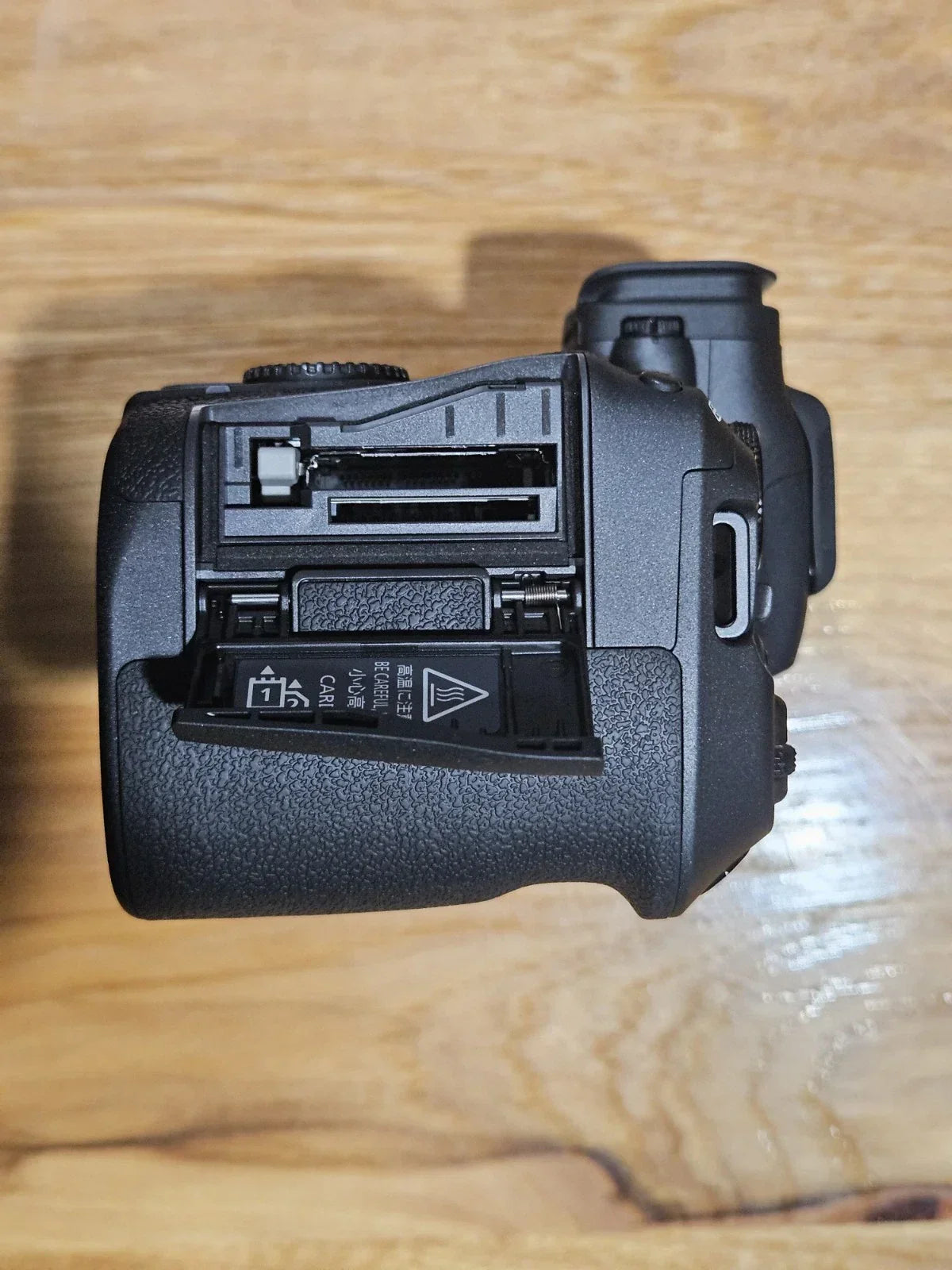 Canon EOS R5 Mark II Mirrorless Digital Camera Body 45 MP Full-Frame - Image 7