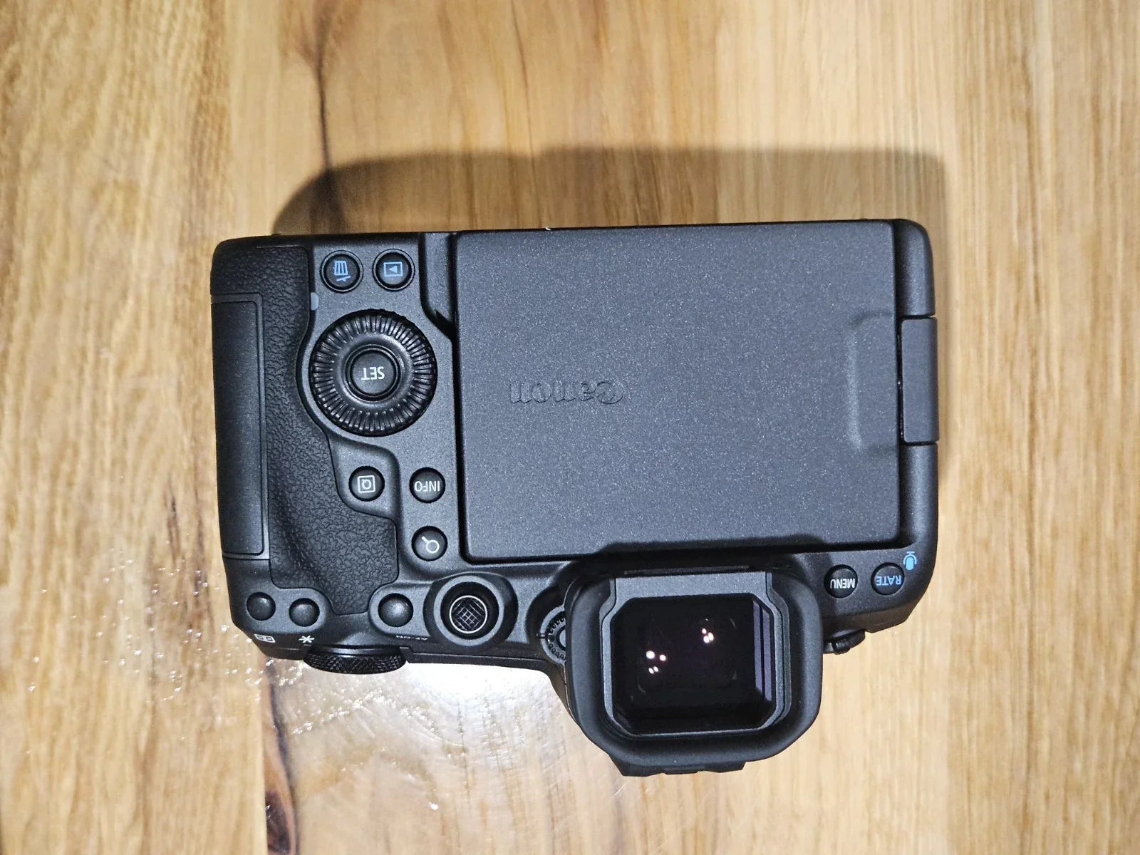 Canon EOS R5 Mark II Mirrorless Digital Camera Body 45 MP Full-Frame - Image 4