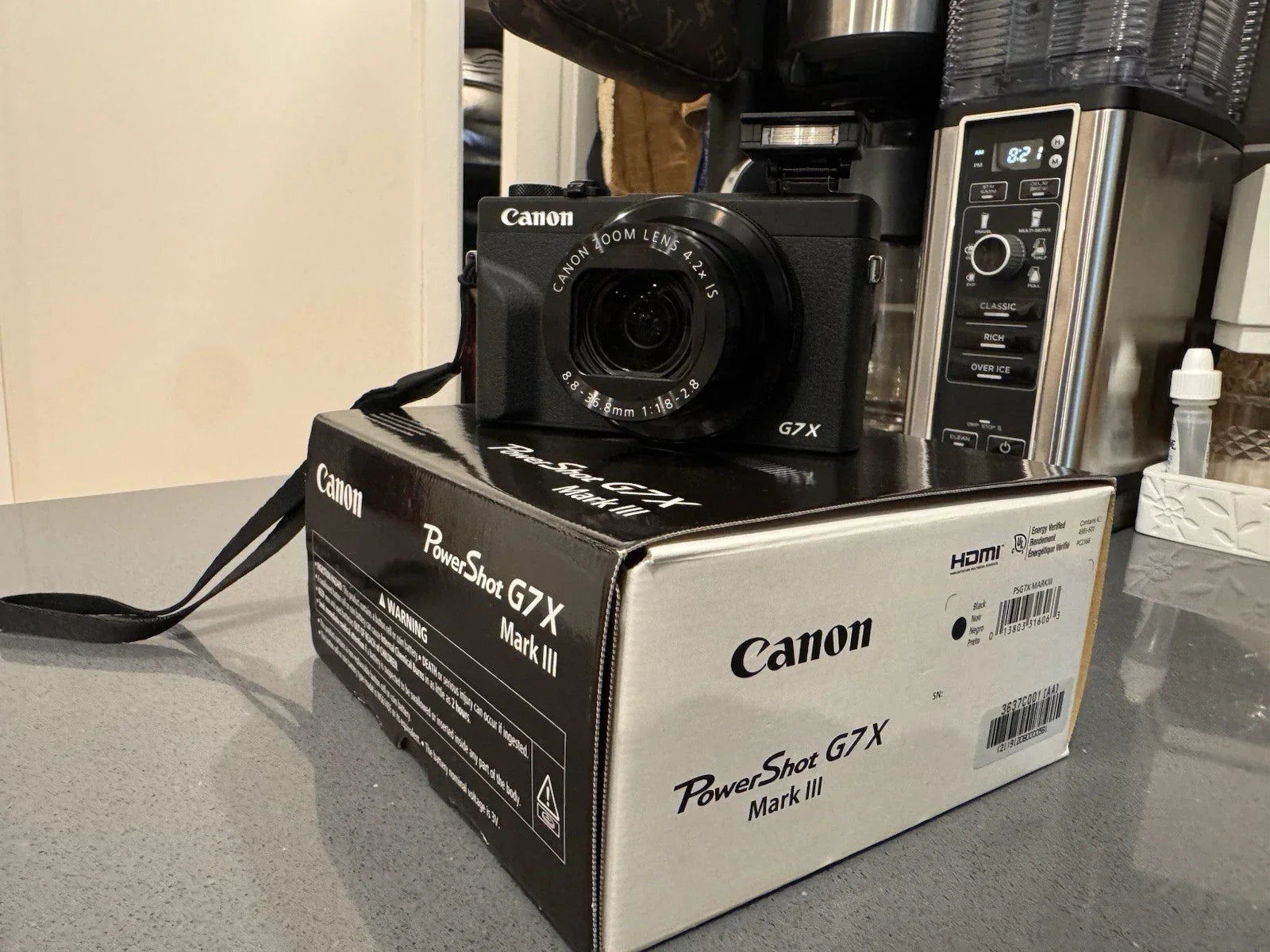 Canon PowerShot G7 X Mark III 20.1MP 4.2x Zoom Digital Camera w/ Accessories - Image 3