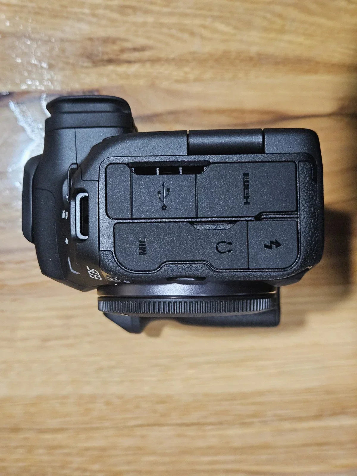 Canon EOS R5 Mark II Mirrorless Digital Camera Body 45 MP Full-Frame - Image 8