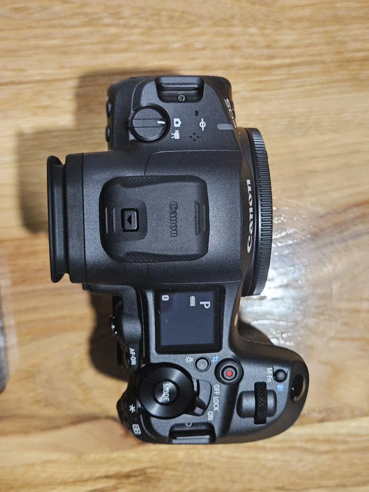 Canon EOS R5 Mark II Mirrorless Digital Camera Body 45 MP Full-Frame - Image 10