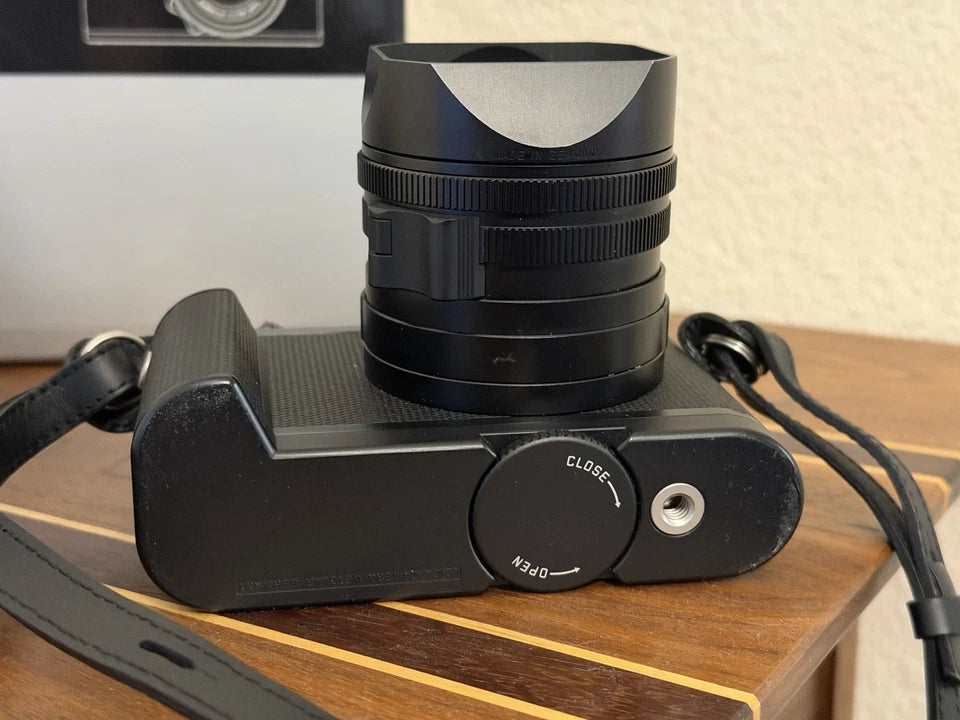 Leica Q2 Digital Camera – Mint Barely Used – USA Purchased - Image 4